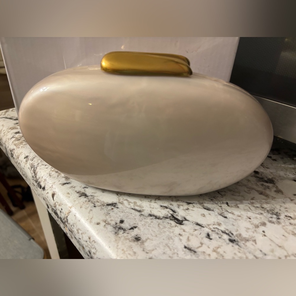 New in Box DEBIMYShell Evening Clutch w/Detachable Metal Strap  $15
